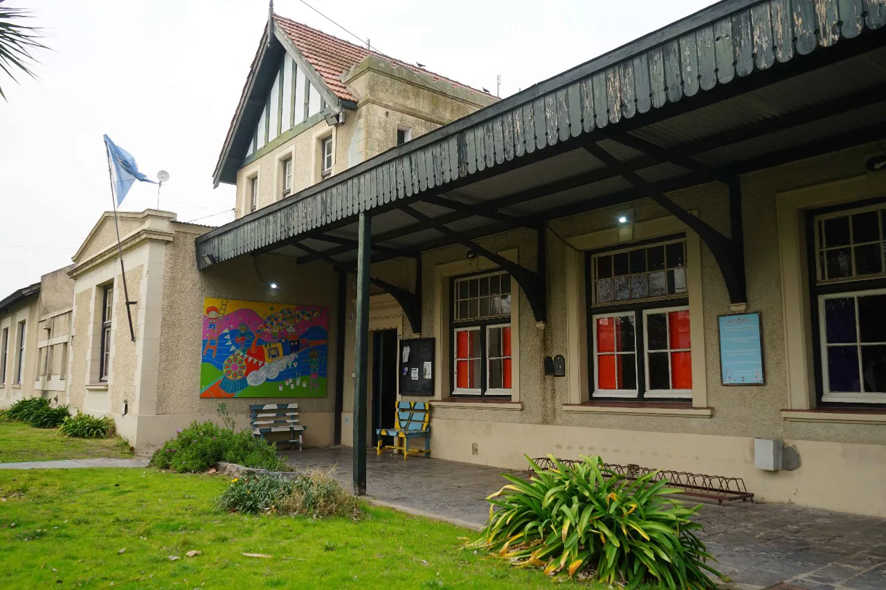 02-08-FOTO-Centro-Cultural-Escuela-de-Artes