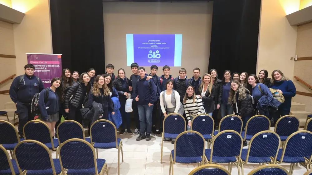 12-06-FOTO-taller-CV-JNF2