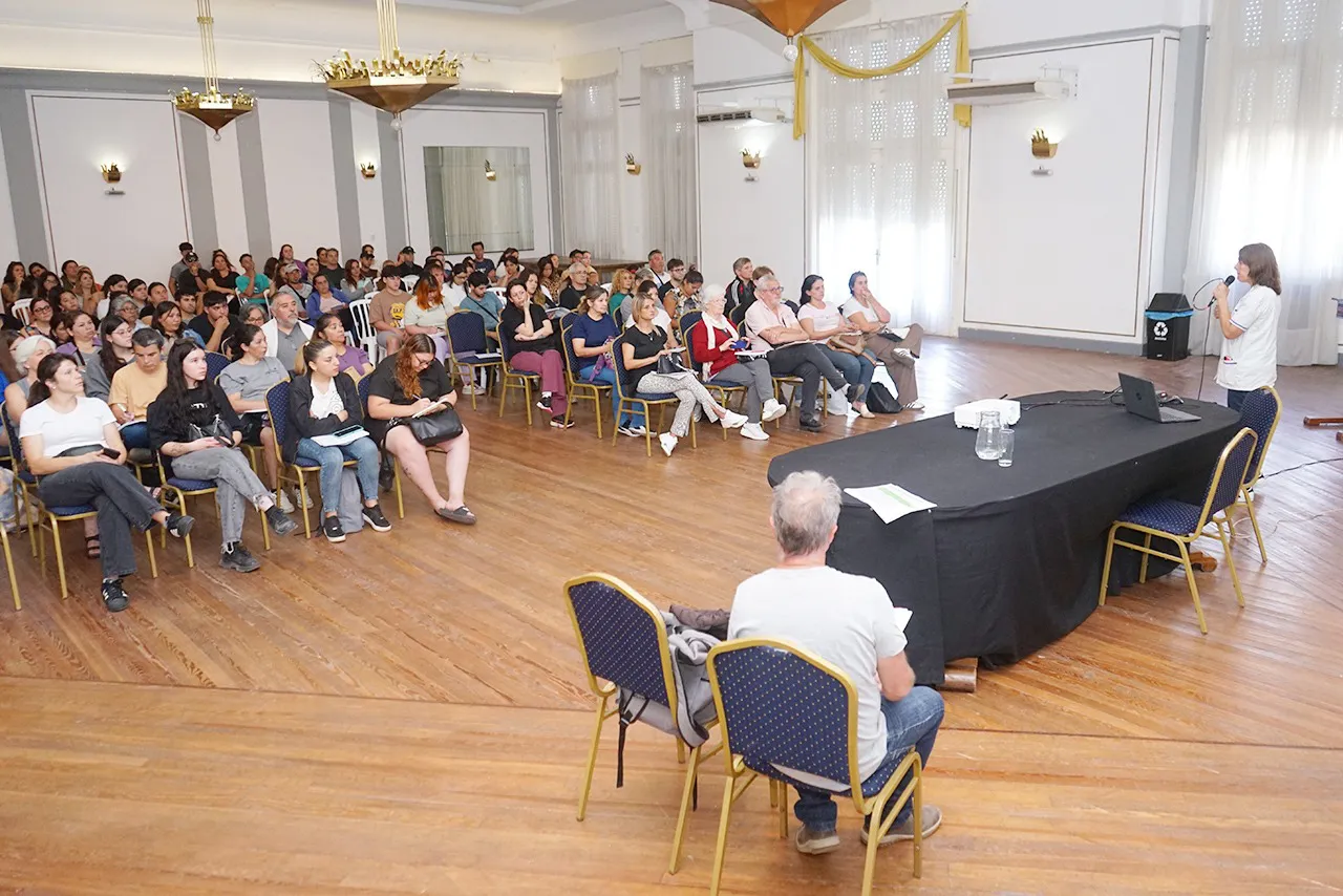 26-11-FOTO-curso-manipulacion-aimentos3