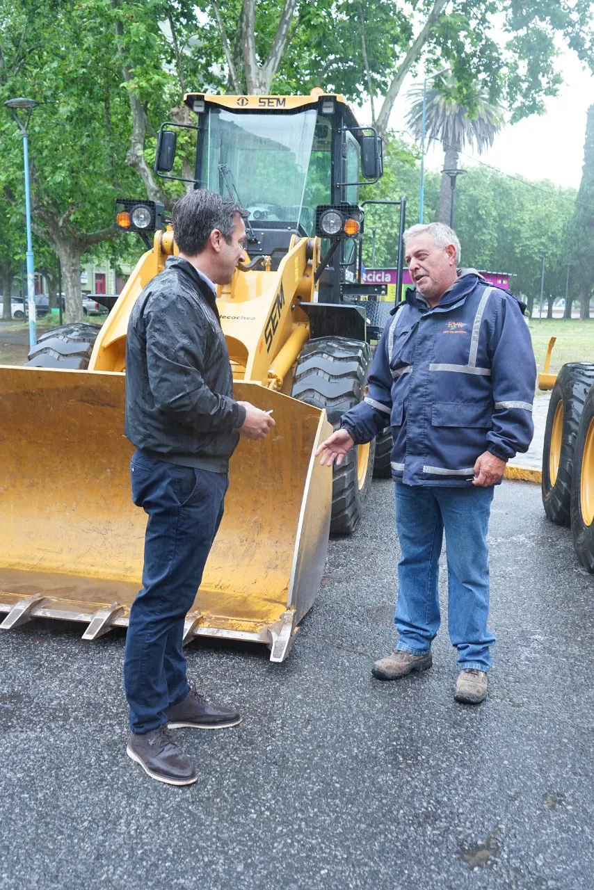 WhatsApp-Image-2025-12-01-at-9.37.43-AM